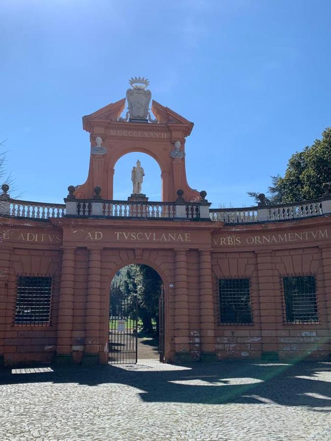 La Corte Di Frascati Exteriör bild
